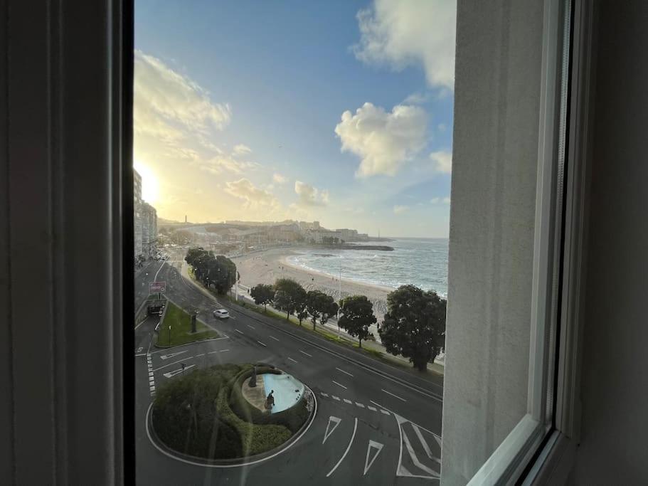 Primera Linea De Playa De Riazor ア・コルーニャ エクステリア 写真